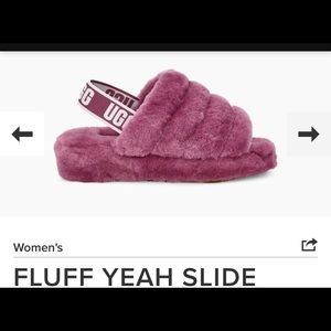 Women's UGG FLUFF YEAH SLIDE ( Used 3X ) Size: 7